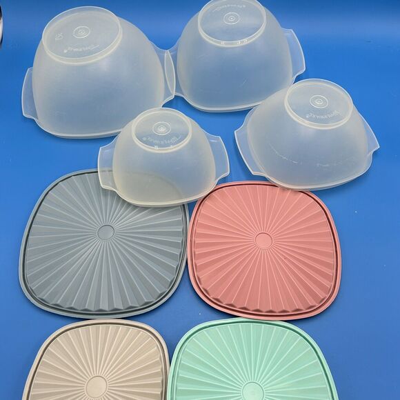 Vintage Tupperware Servalier Bowls Set 4 Sunburst Lid Seal Pink Aqua Almond Blue - Picture 7 of 16